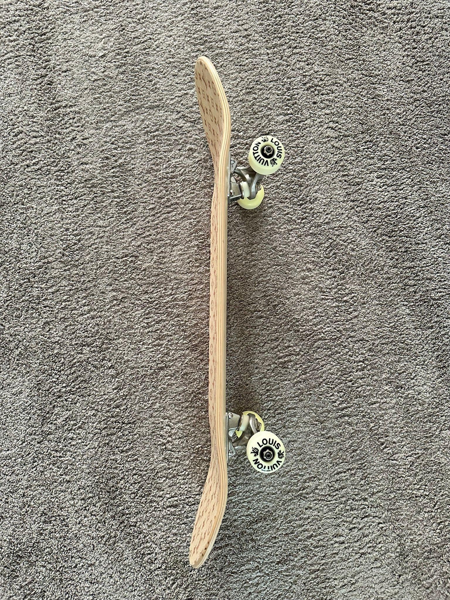 Virgil Abloh Monogram LV Skateboard