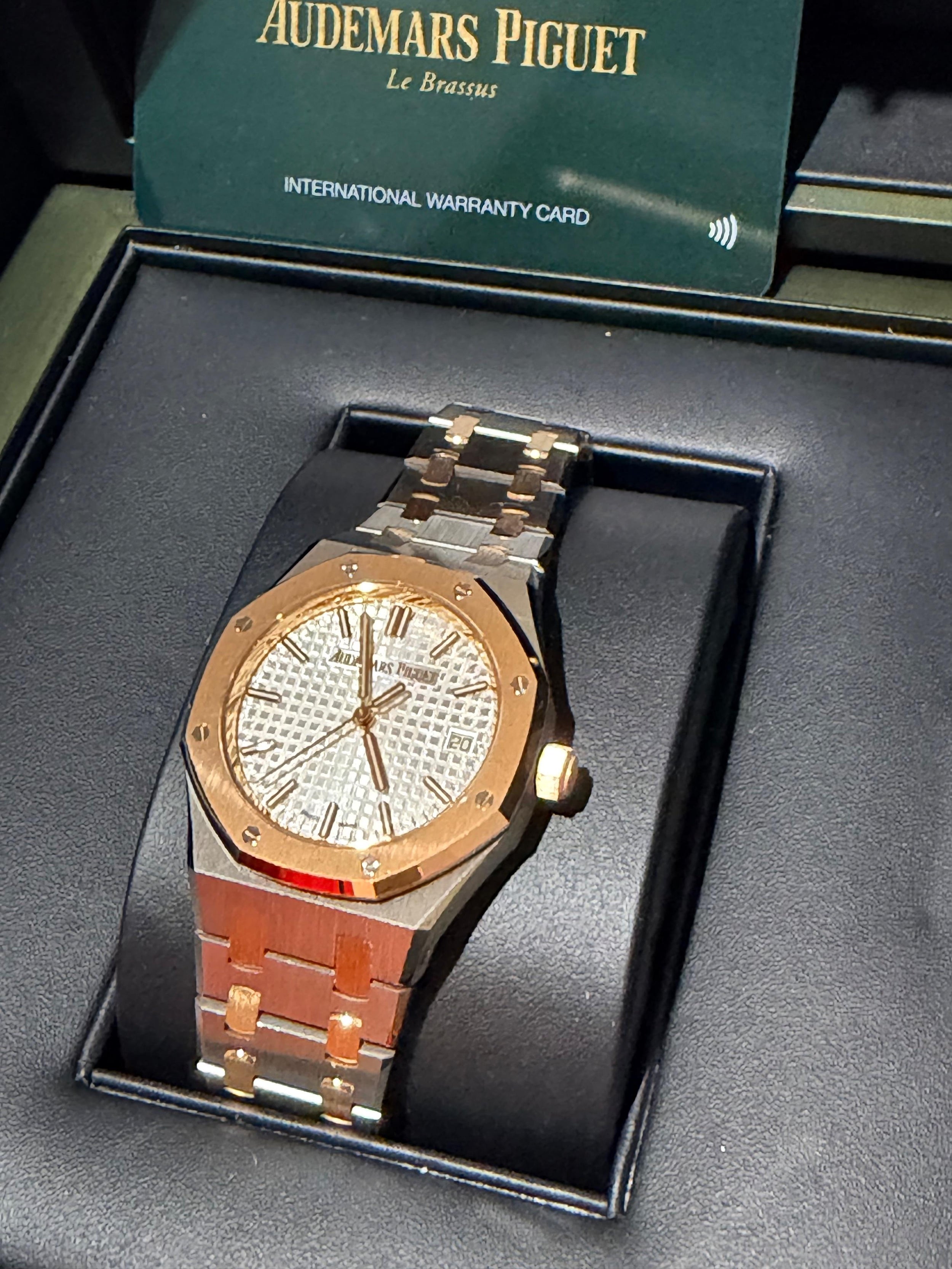 Audemars Piguet Royal Oak 34 mm Selfwinding Watch