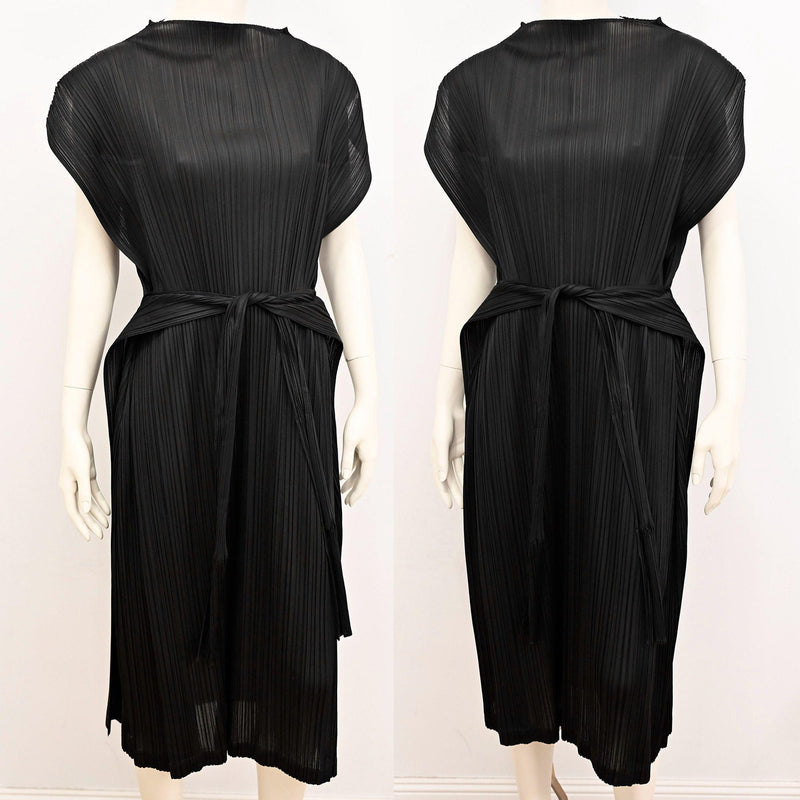 Black Pleats Please Confetti Bits Mock Neck dress