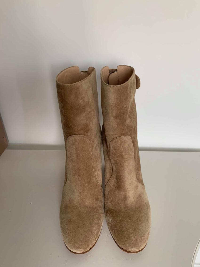 Gianvito Rossi Beige Suede Ankle Boots