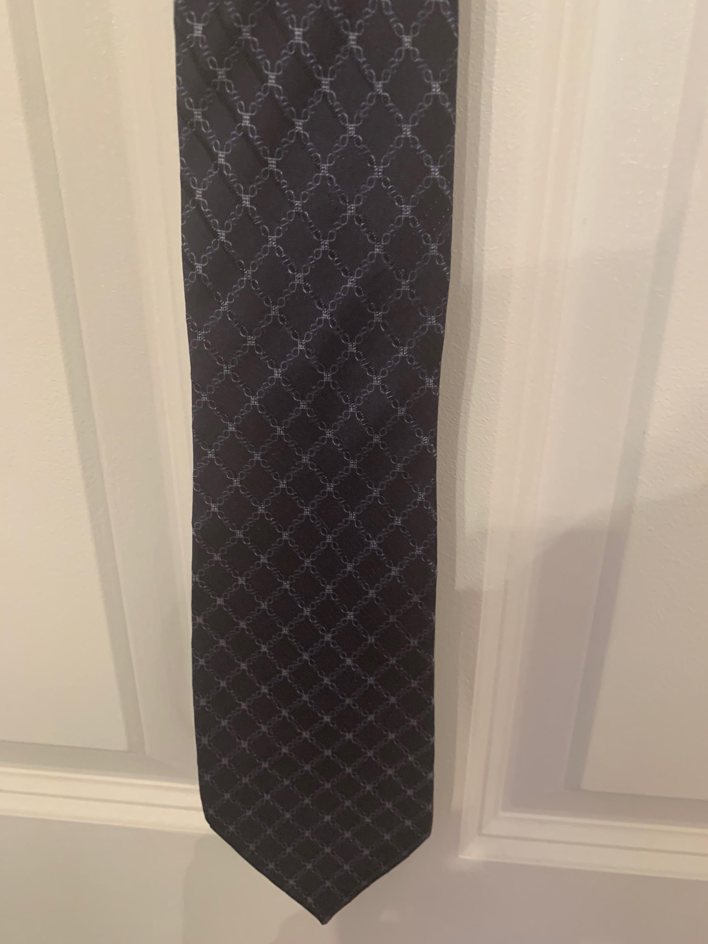 Navy Diamond Pattern Silk Tie