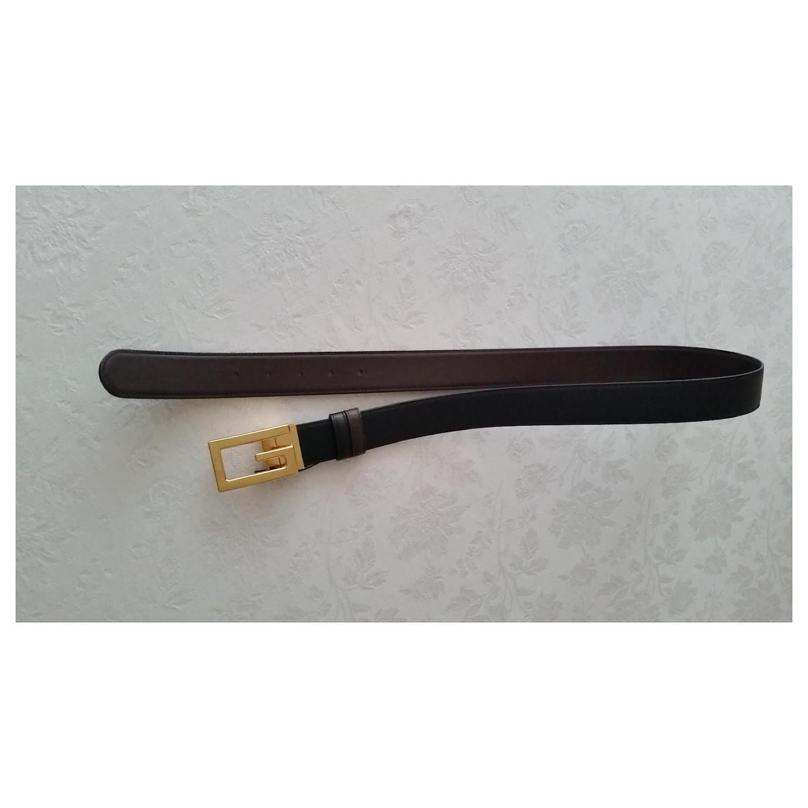 Gucci Black Leather G Belt