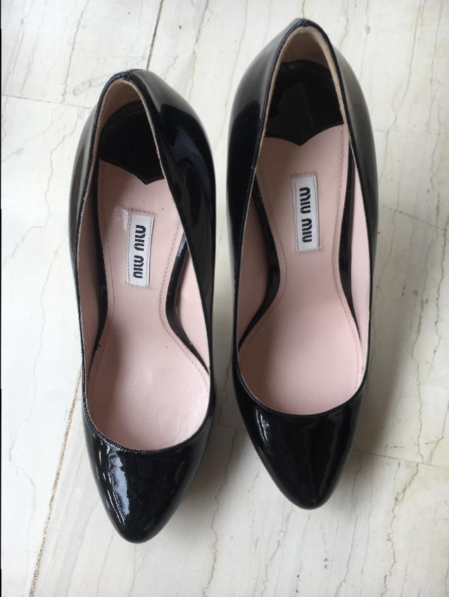 Miu Miu Black Patent Leather Pumps