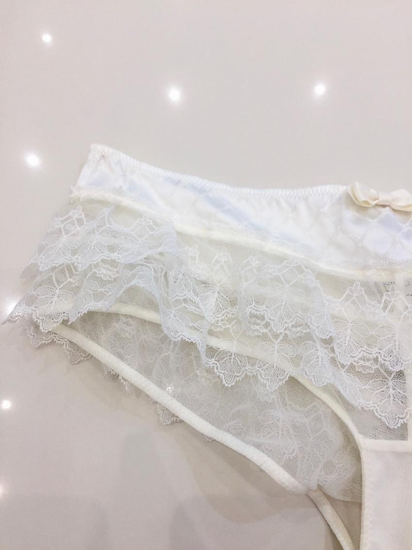Chantal Thomass Leavers Lace & Satin Jacquard Froufrou Lingerie Set