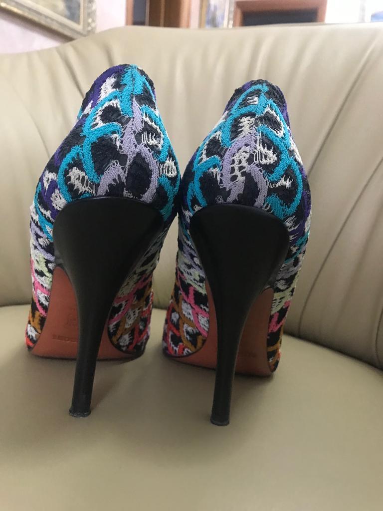 Missoni Knit Round Toe Pumps