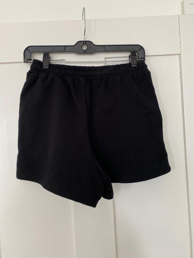 Markus Lupfer lip logo black sweat shorts