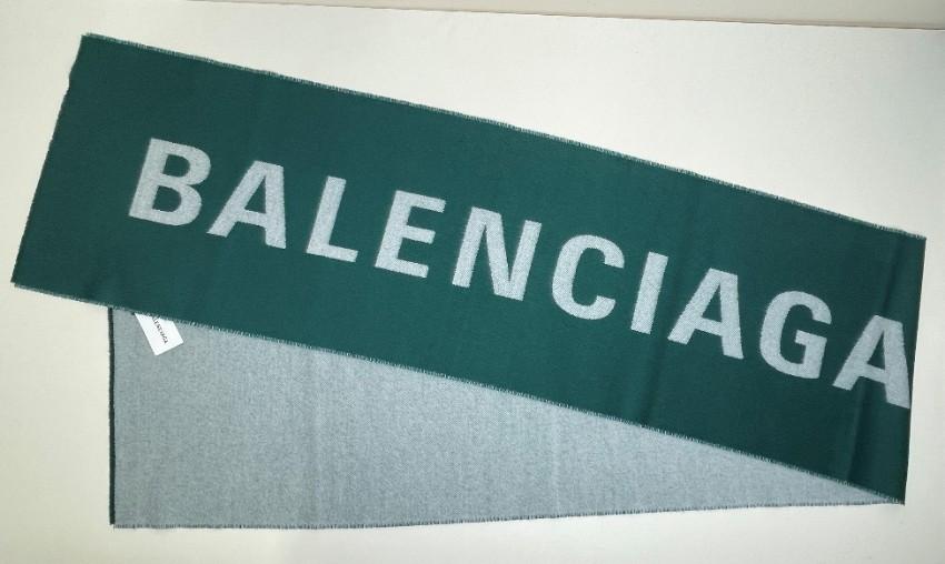 Balenciaga Green Bi-Colour Logo Intarsia Scarf