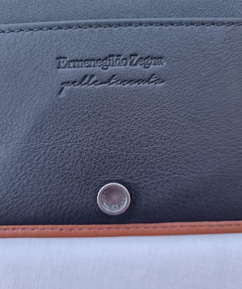 Ermenegildo Zegna iconic bifold wallet