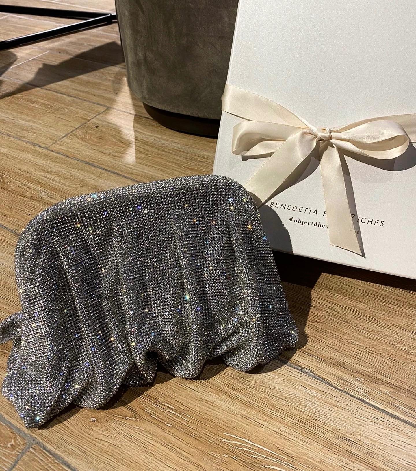 Benedetta Bruzziches Venus La Petite Clutch