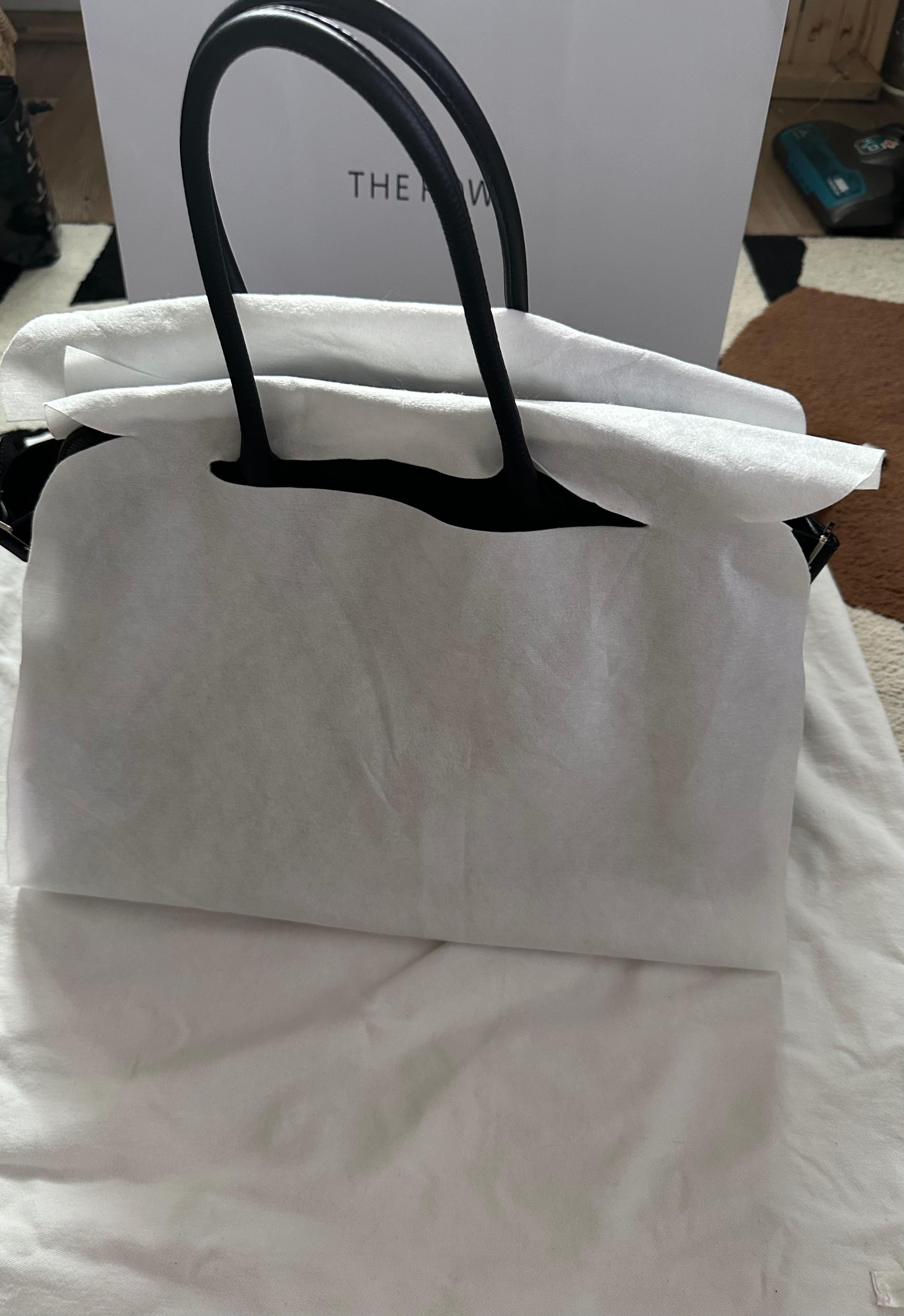 Soft Black Margaux 15