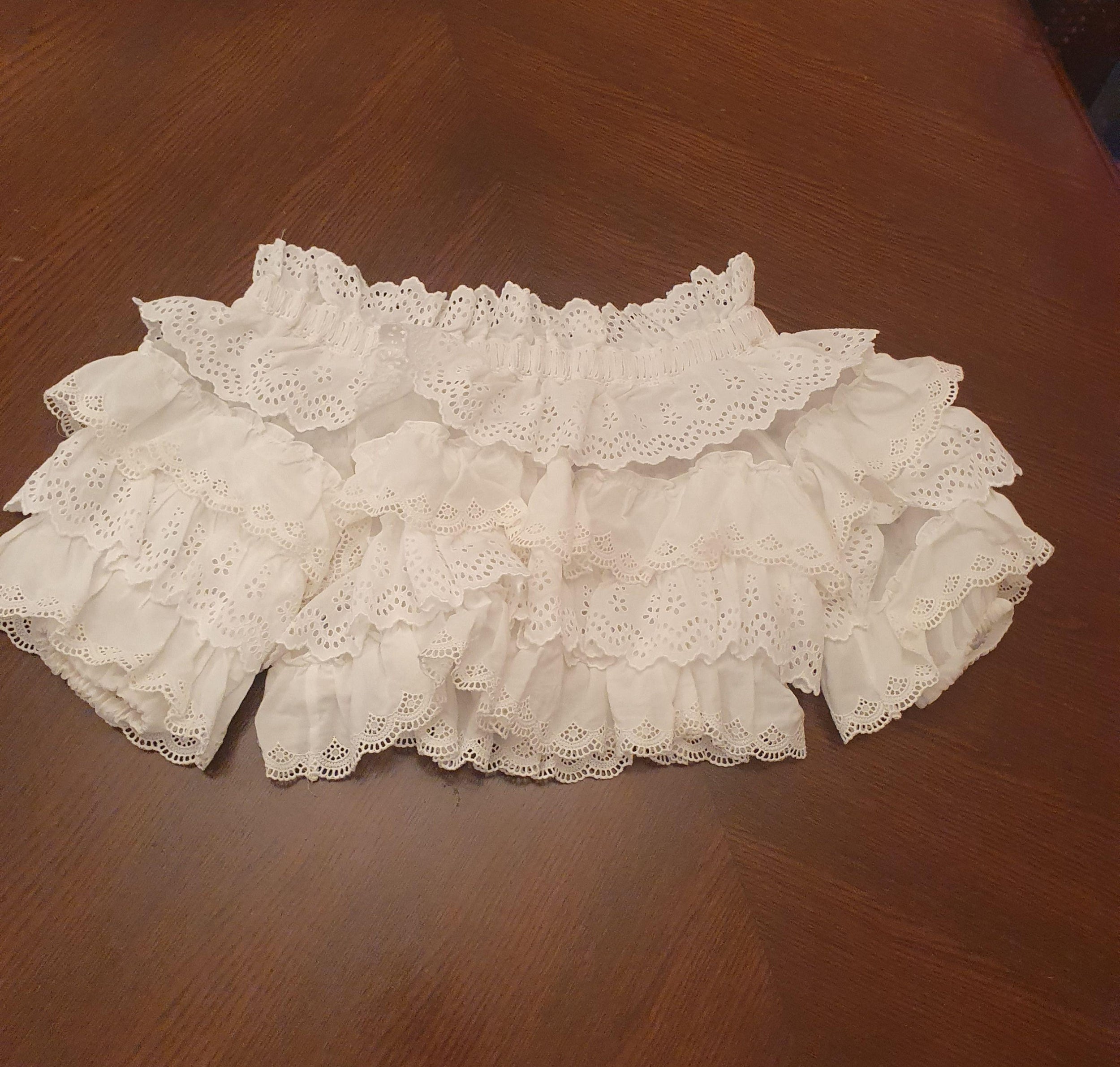 White cotton Broderie Anglaise ruffled crop top