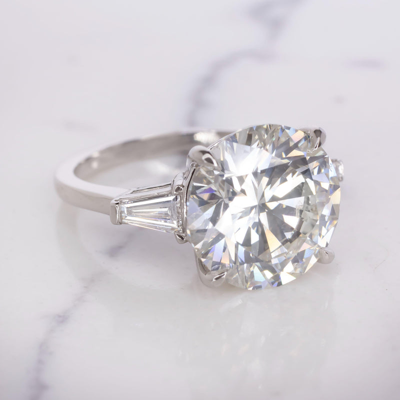 Verde 5ct IGI Lab-grown Round Cut VS2 Diamond Ring