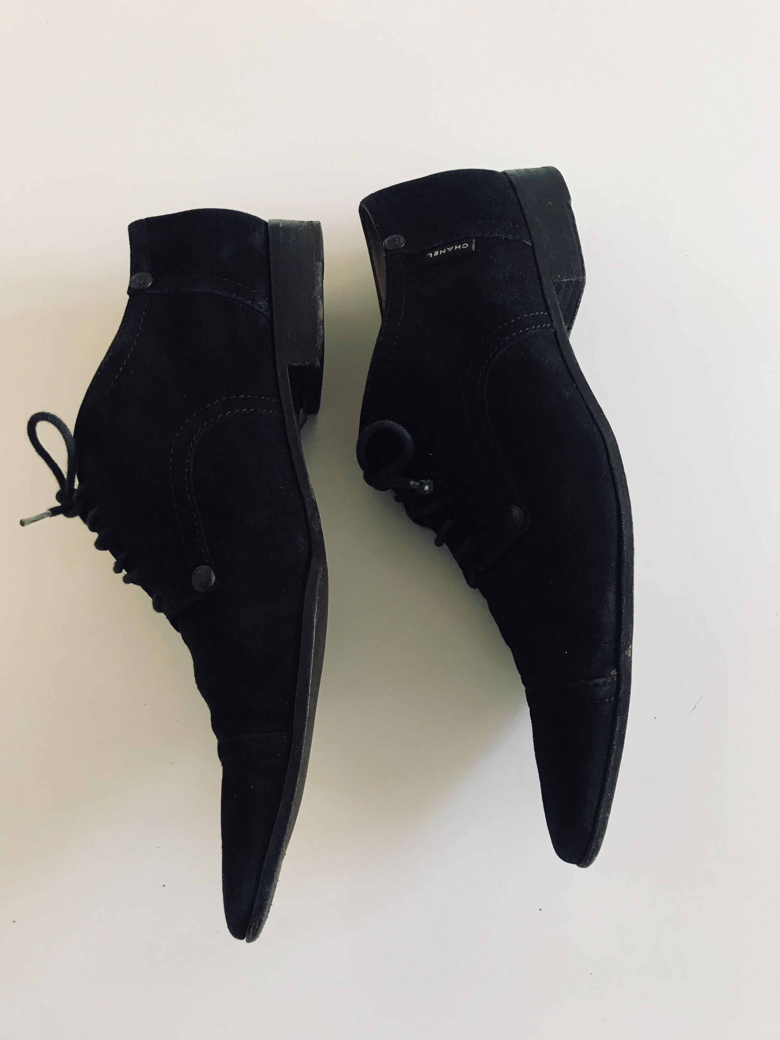 Vintage Black Suede Point Toe Oxford Shoes
