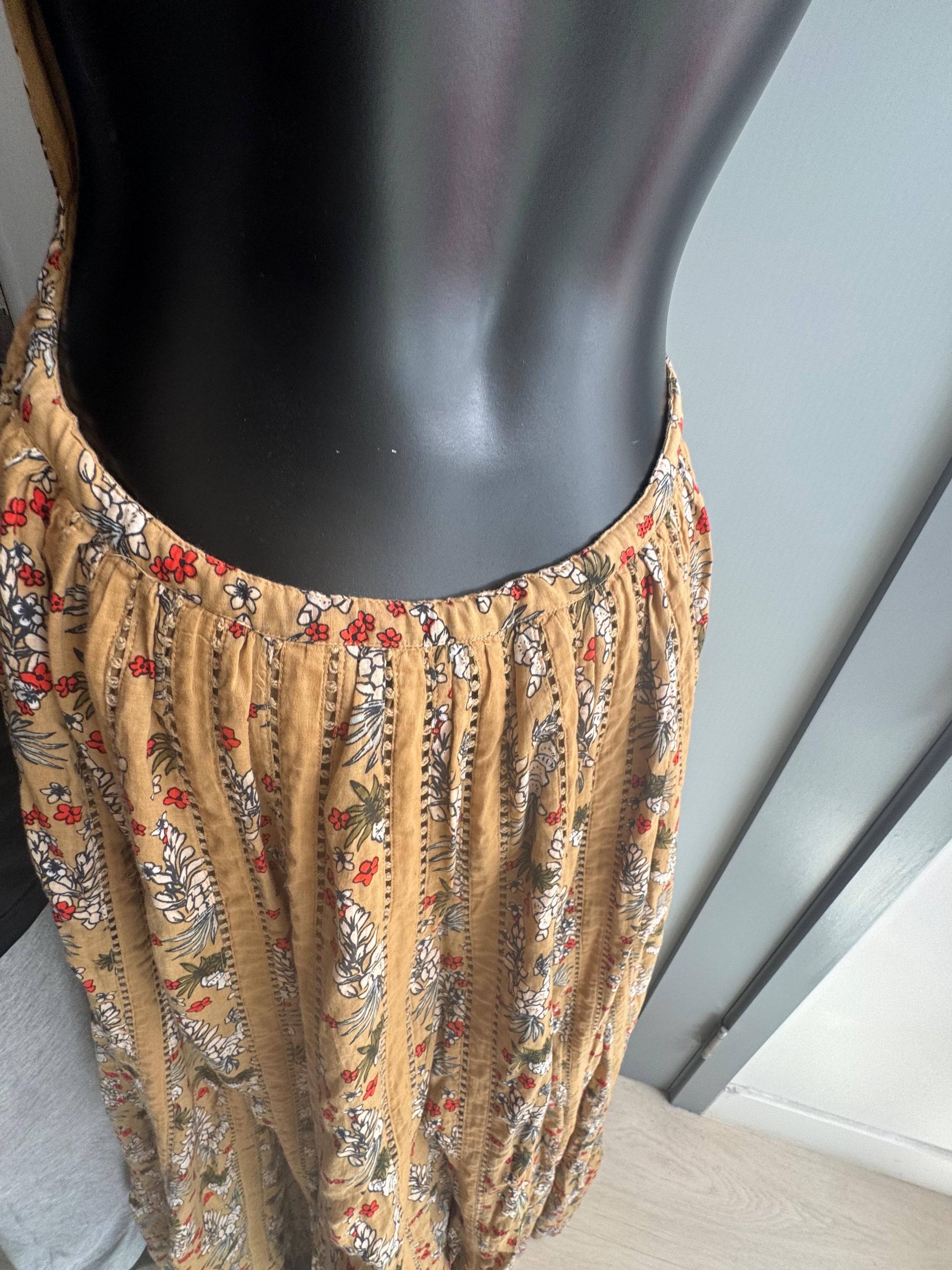 Runway Rofftop Halter Maxi Dress
