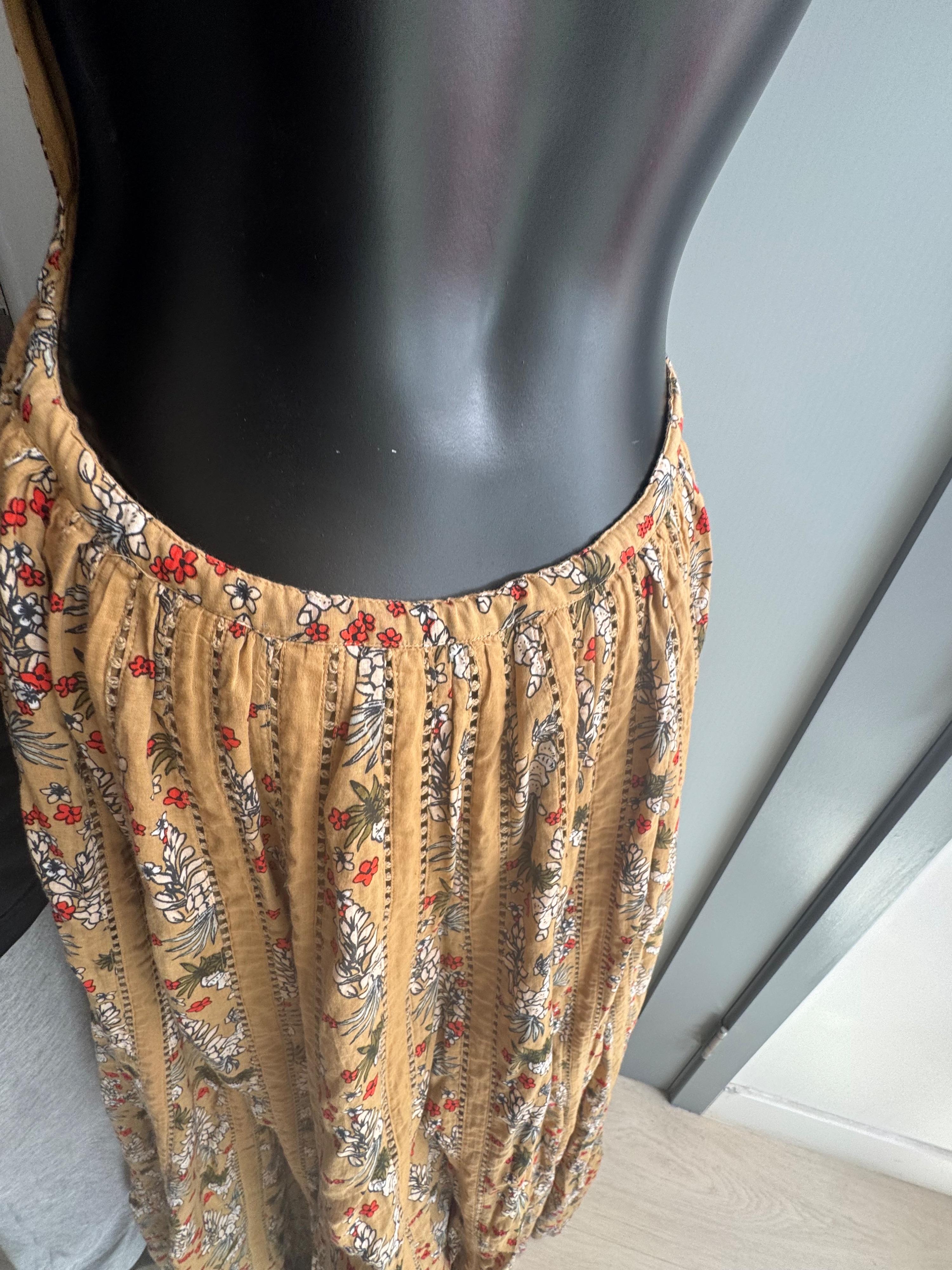Runway Rofftop Halter Maxi Dress