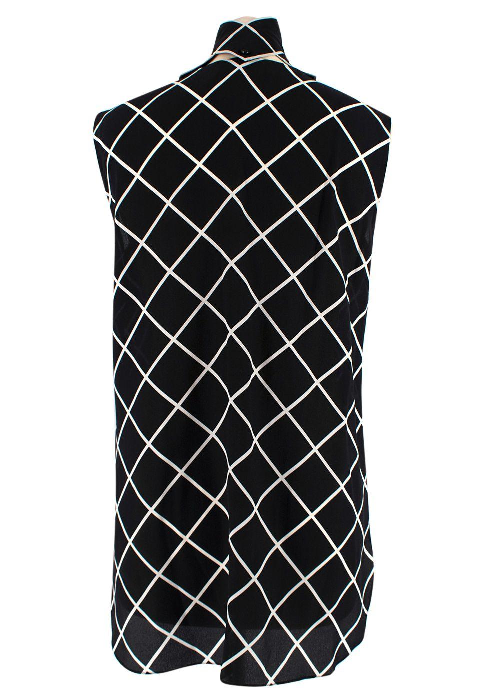 Oscar de La Renta Black and White Geometric Silk Blouse