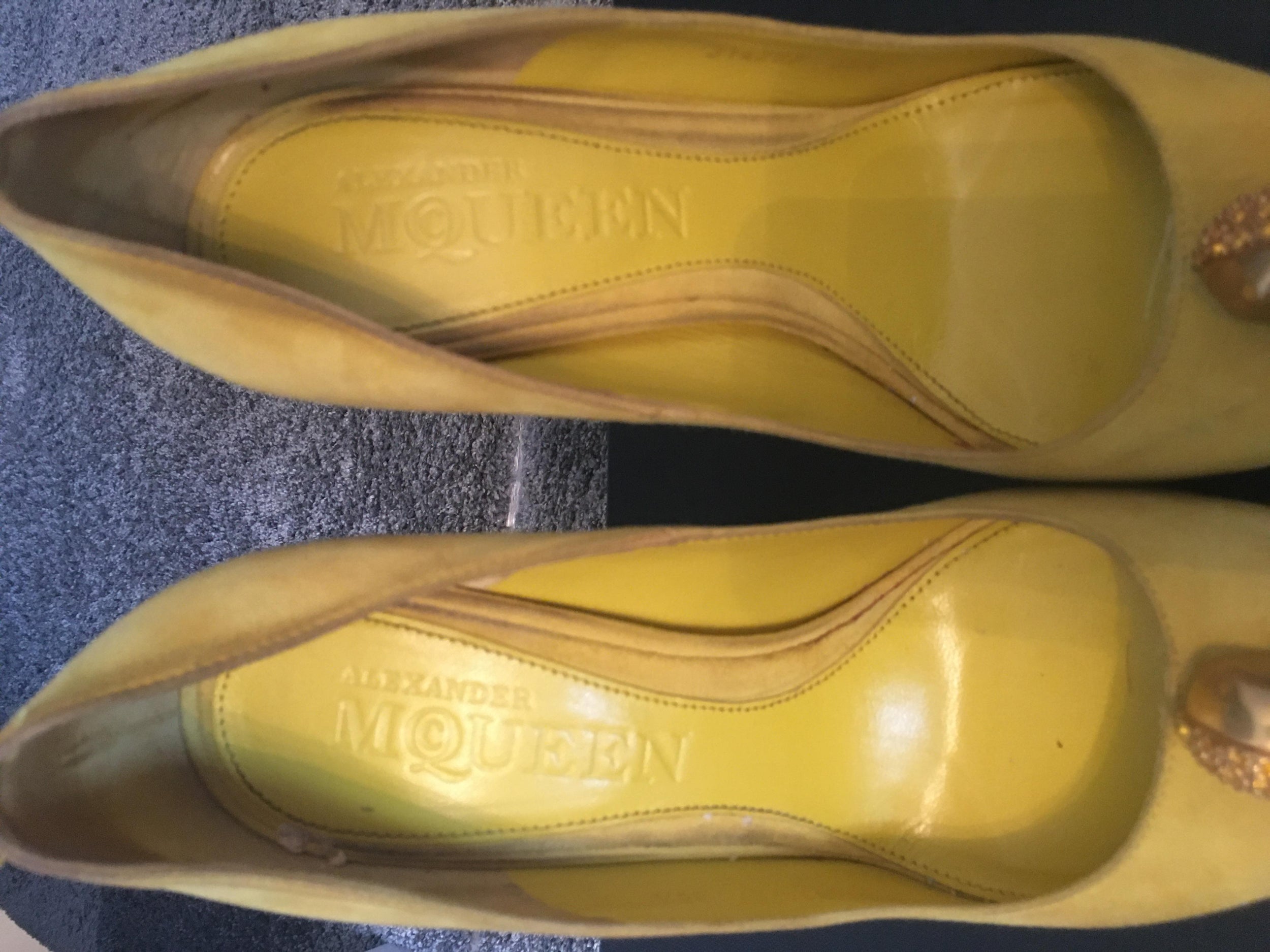 Alexander McQueen Yellow Suede Skull Pumps