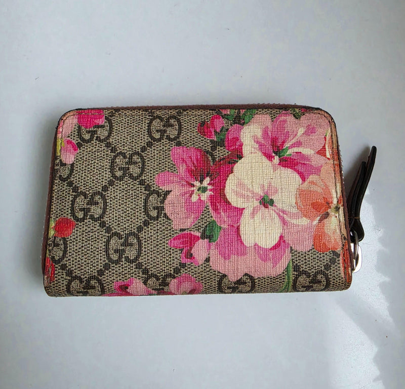 Gucci Supreme Bloom Purse
