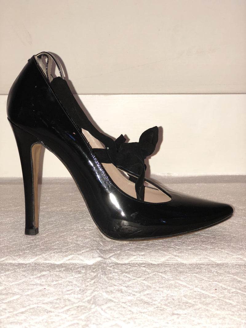 Chloe Black Patent Bow Detail Pumps