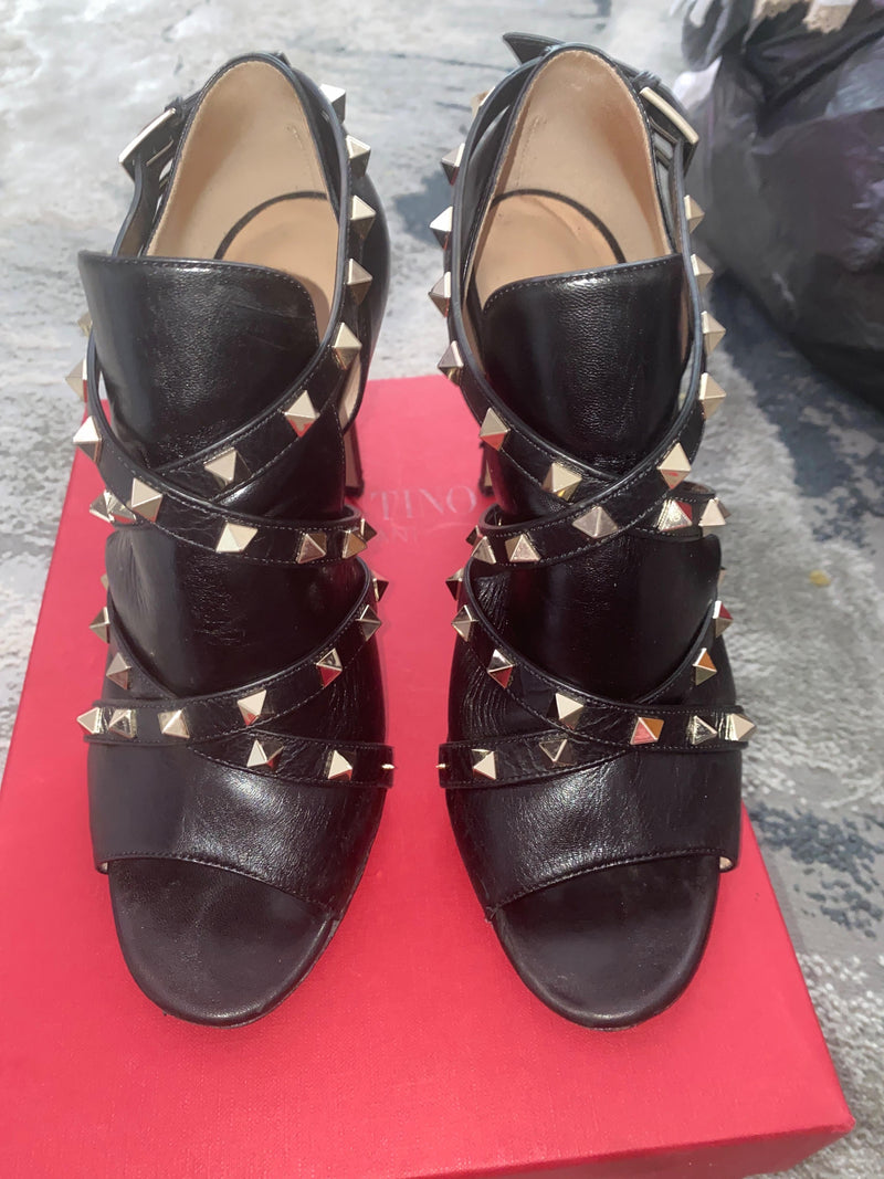 Black Leather Rockstud Booties