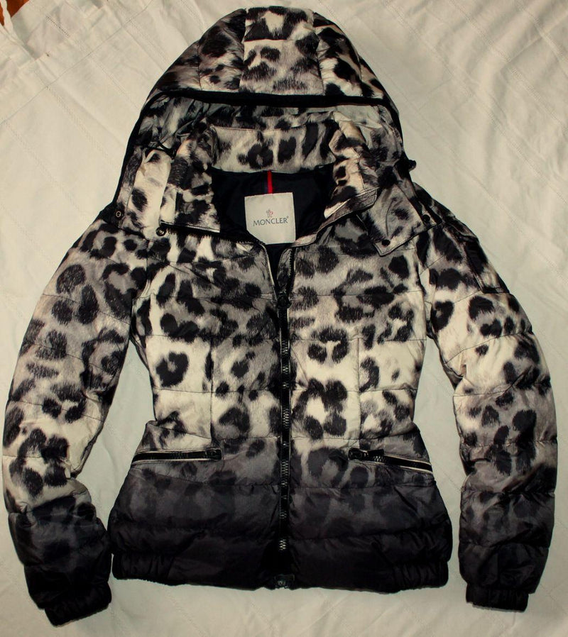 Moncler Saby Down Jacket