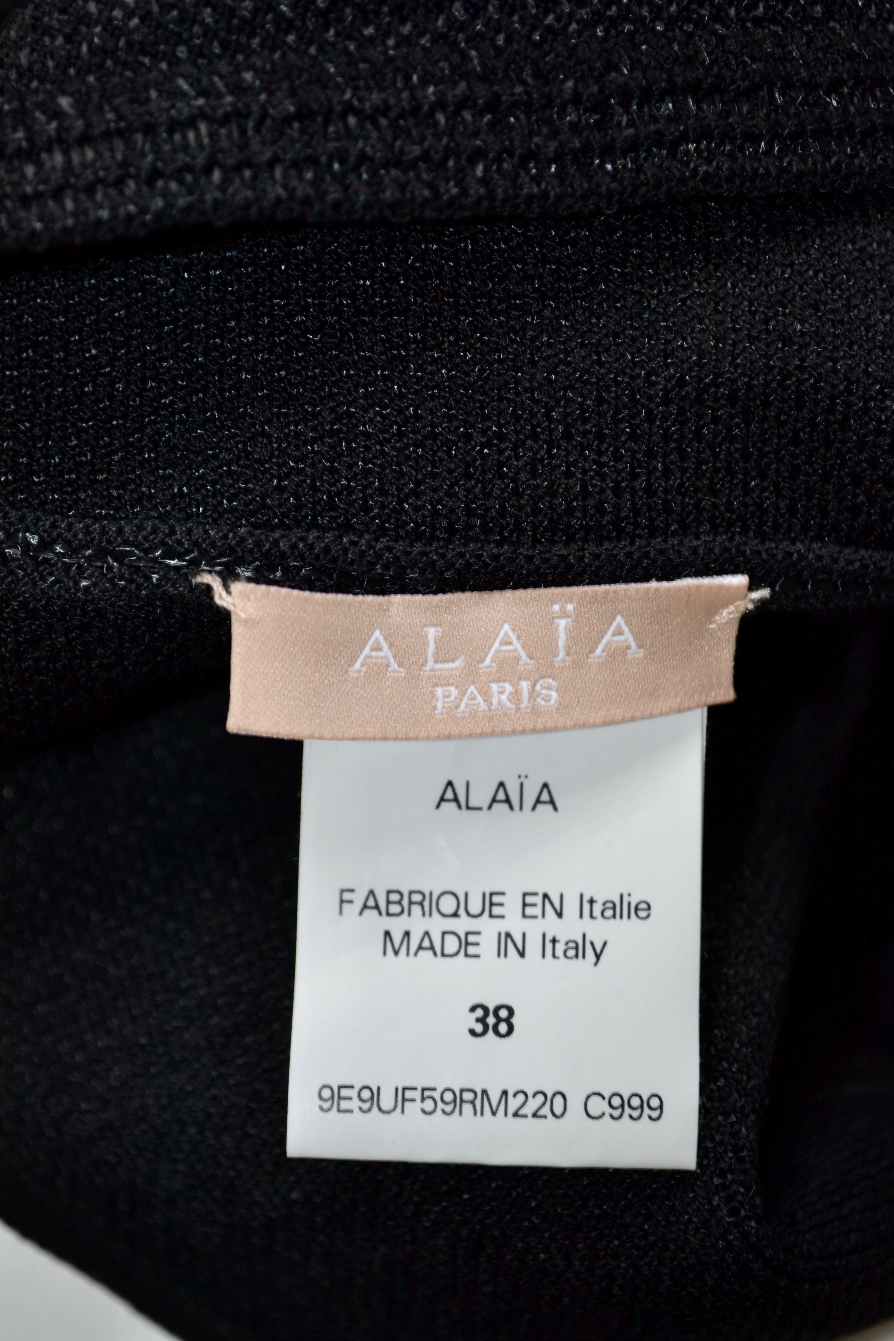 Black Halterneck Cropped Top