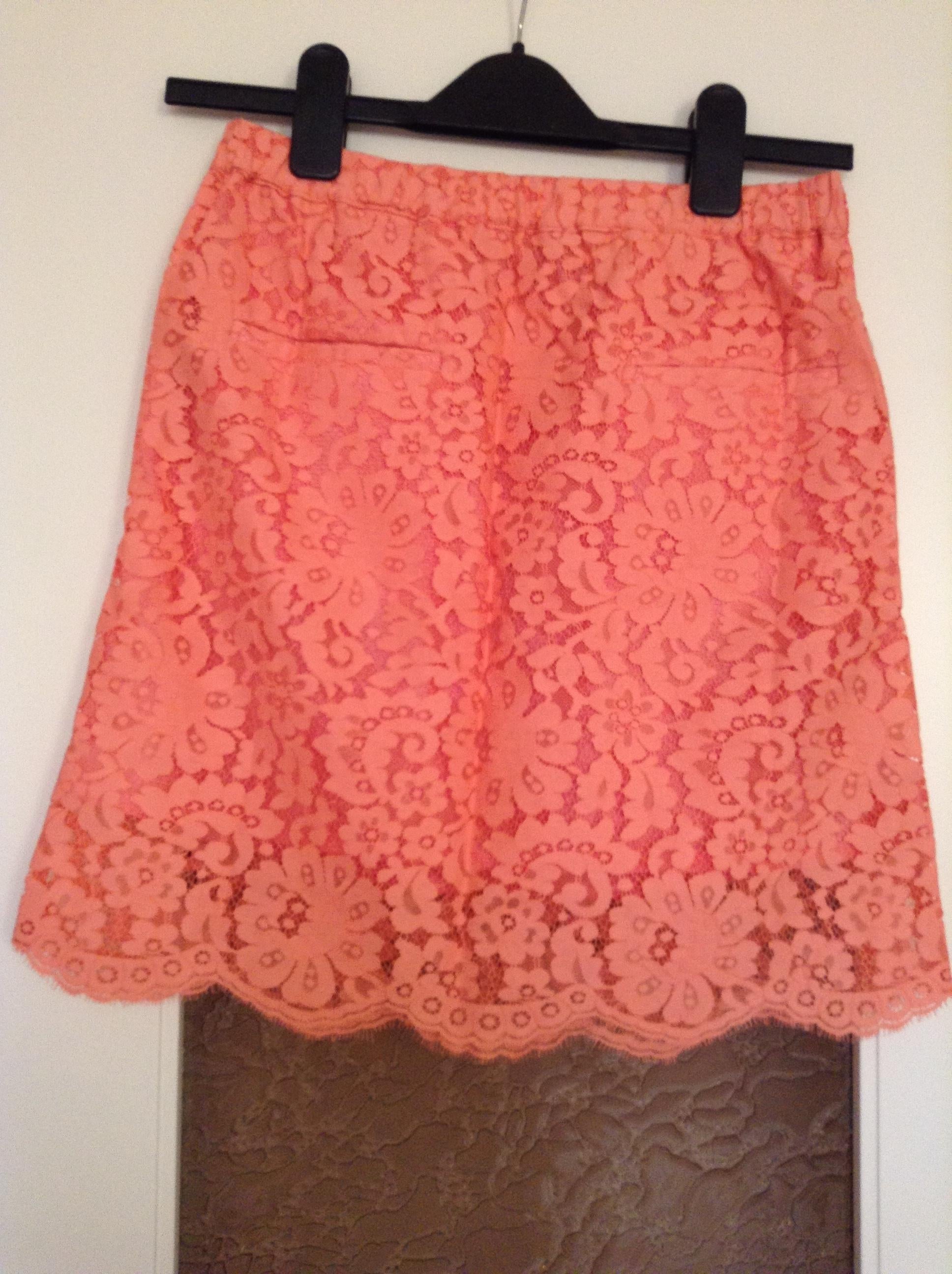 Gold Hawk garden lace silk skirt