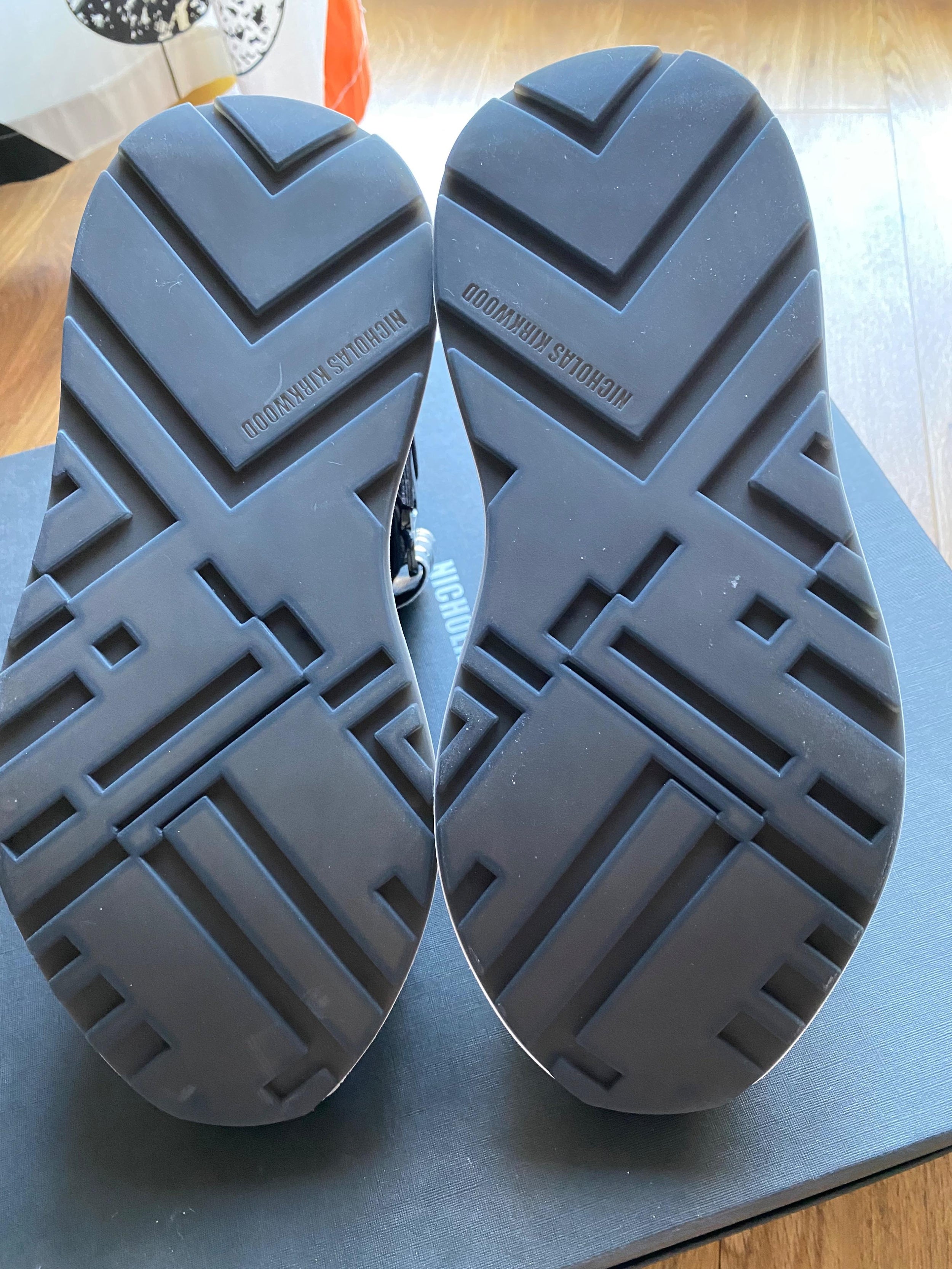 Metallic NKP3 Sandal Sneaker