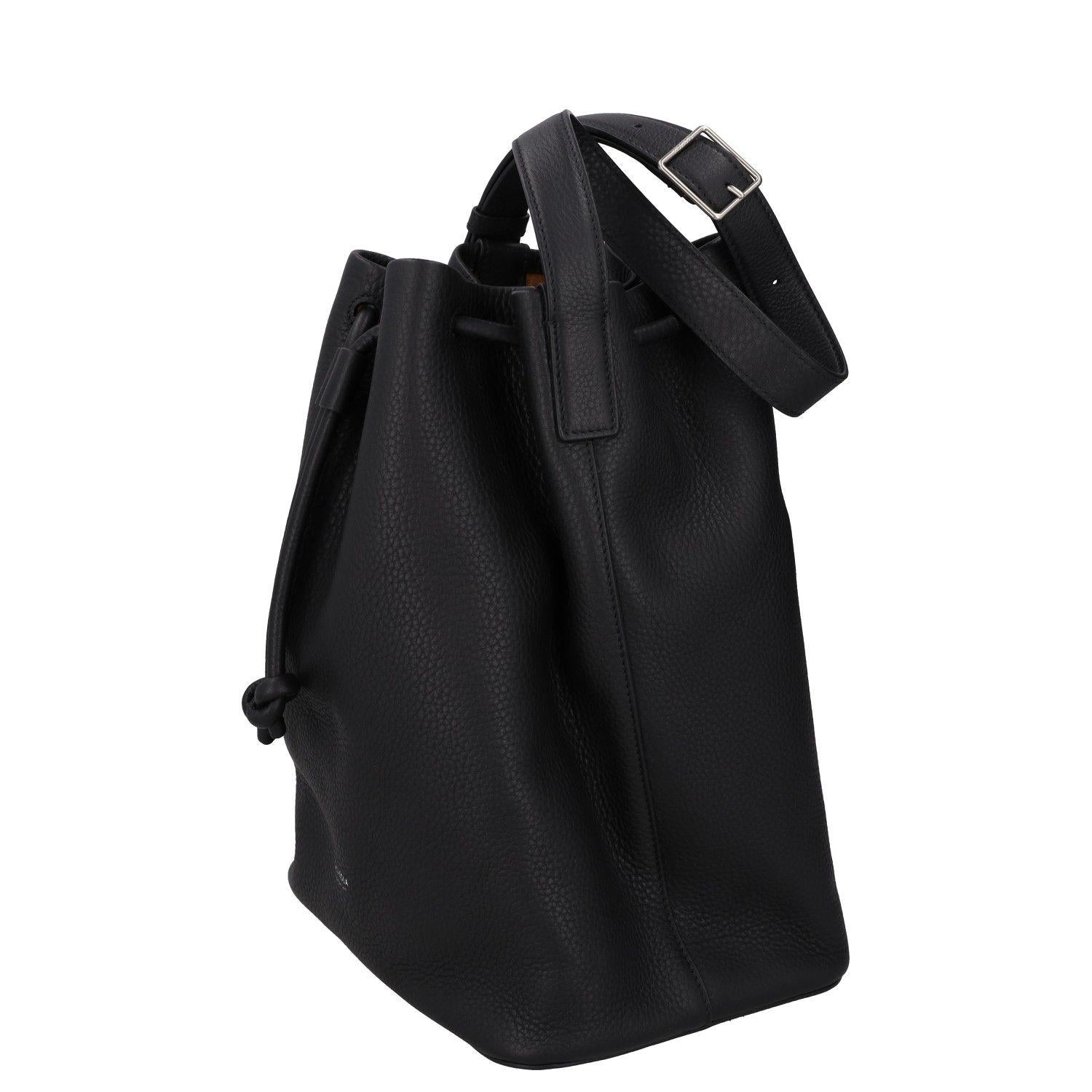 Casasola Large Leather Bucket Bag