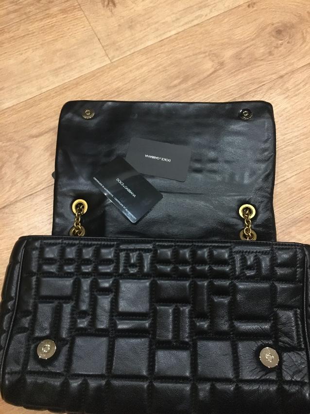 Dolce & Gabbana Black Quilted Leather Shoulder Bag