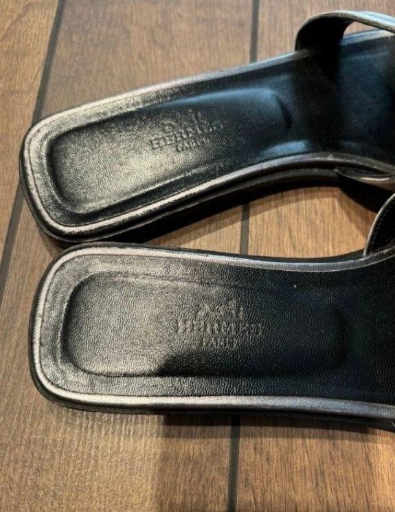 Hermes Black Leather Oran Sandals
