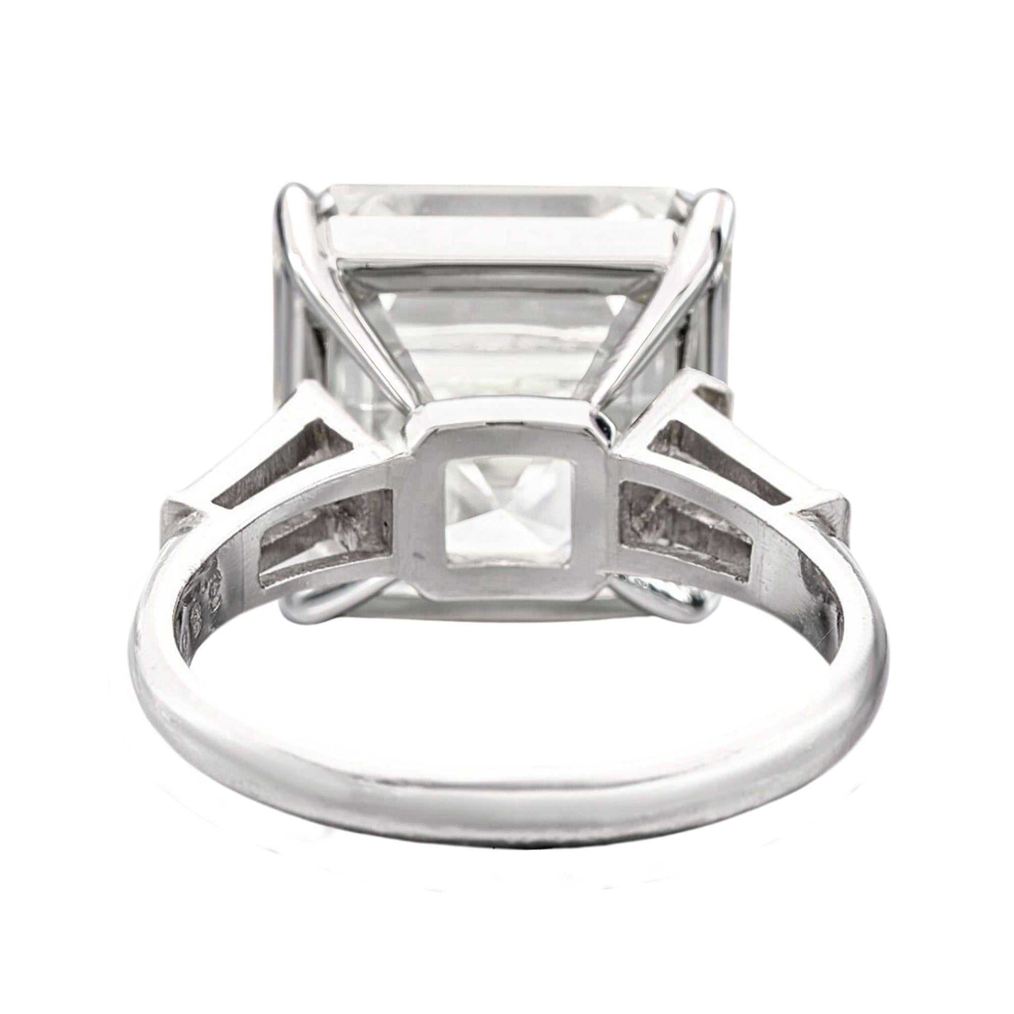 Verde 3ct IGI Certified Lab-grown Emerald Square  Cut Diamond Ring