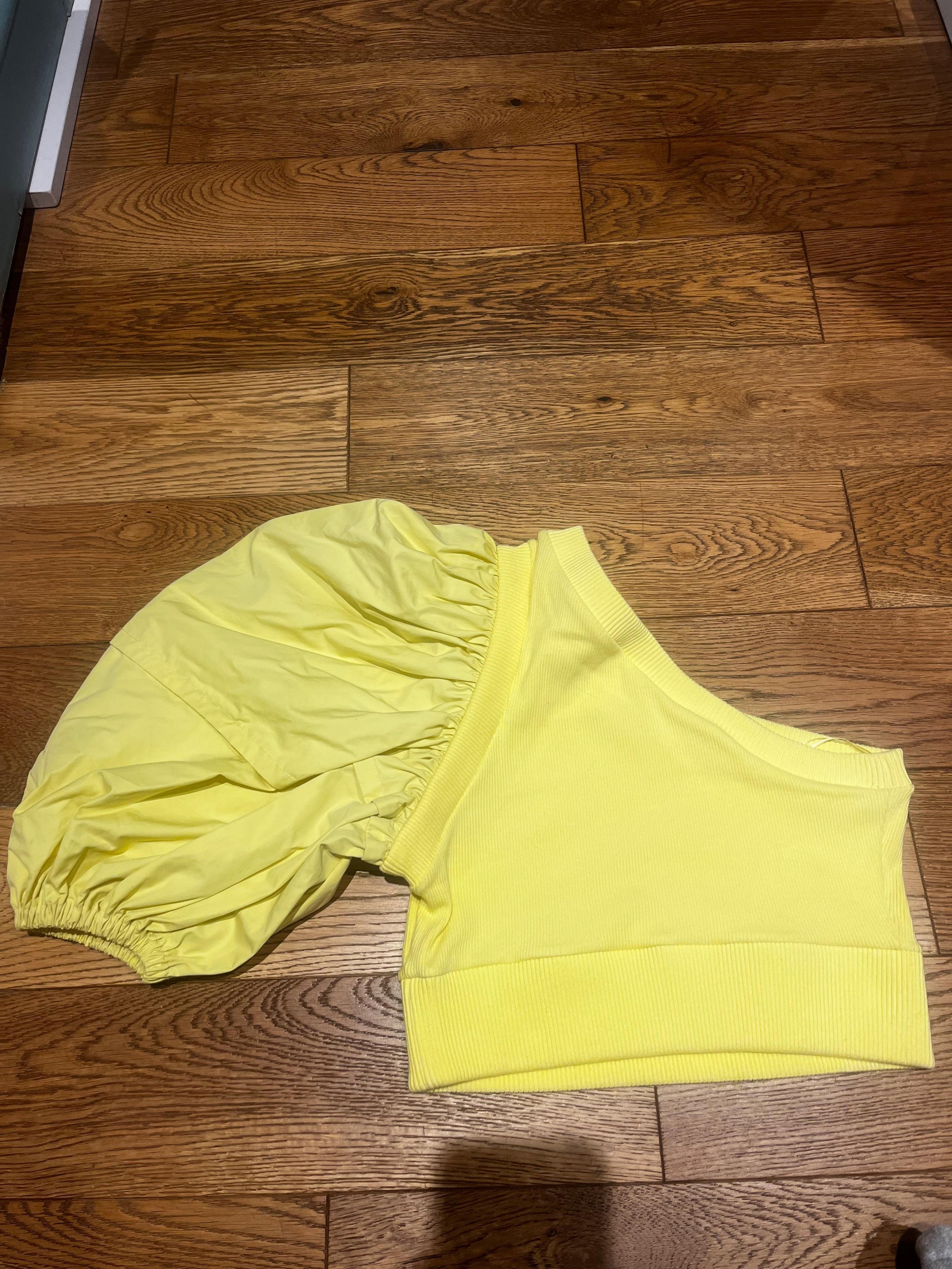 Alexander McQueen Yellow Cropped One Shoulder Top