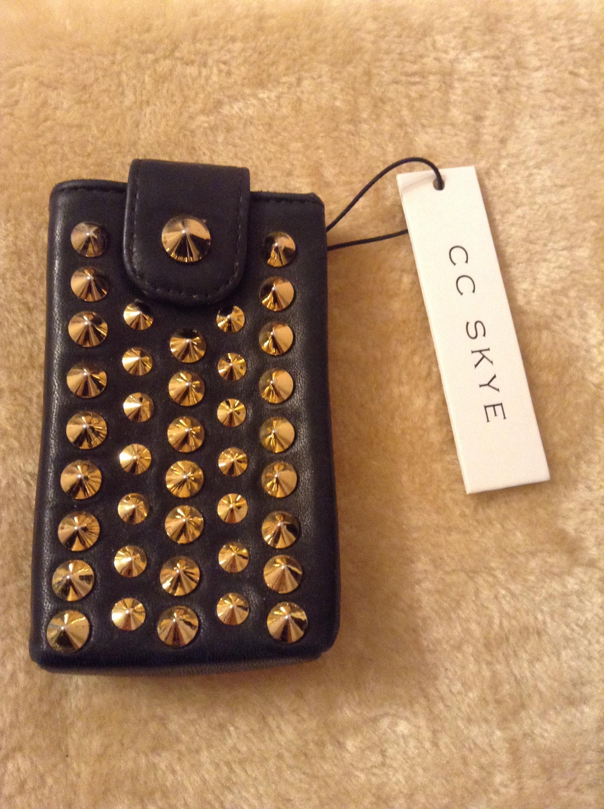 CC Skye Blackberry / Iphone case