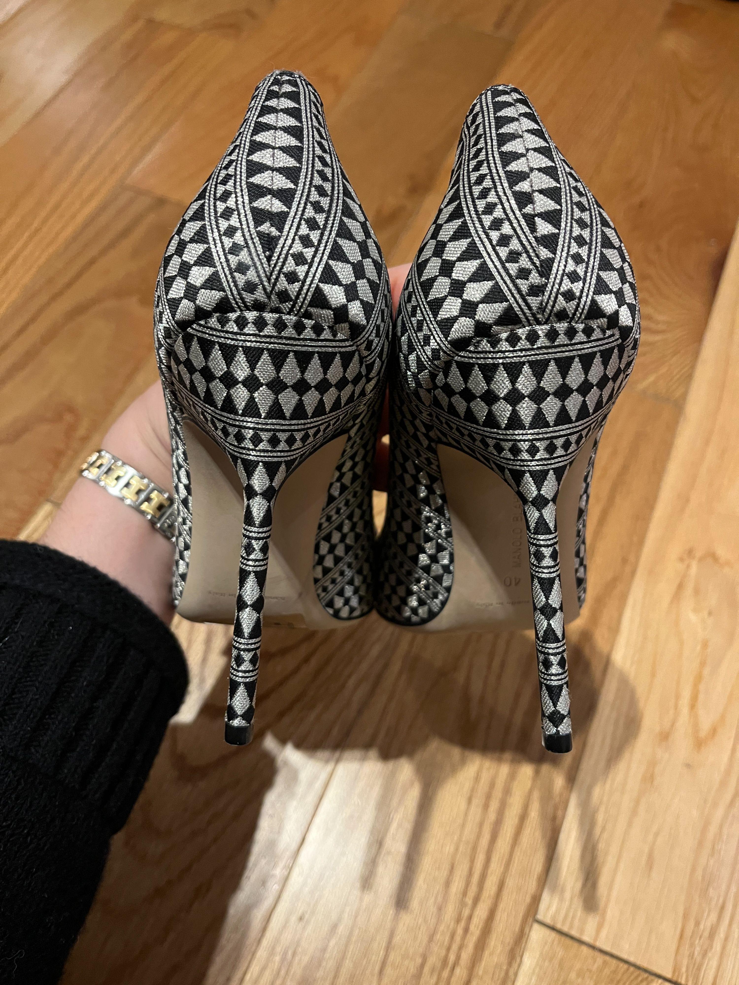 Black and Silver BB Geometric Pumps