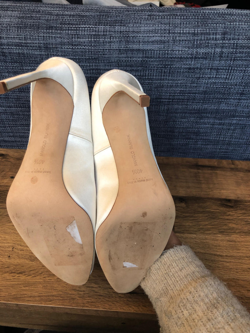 Ivory satin heeled pumps