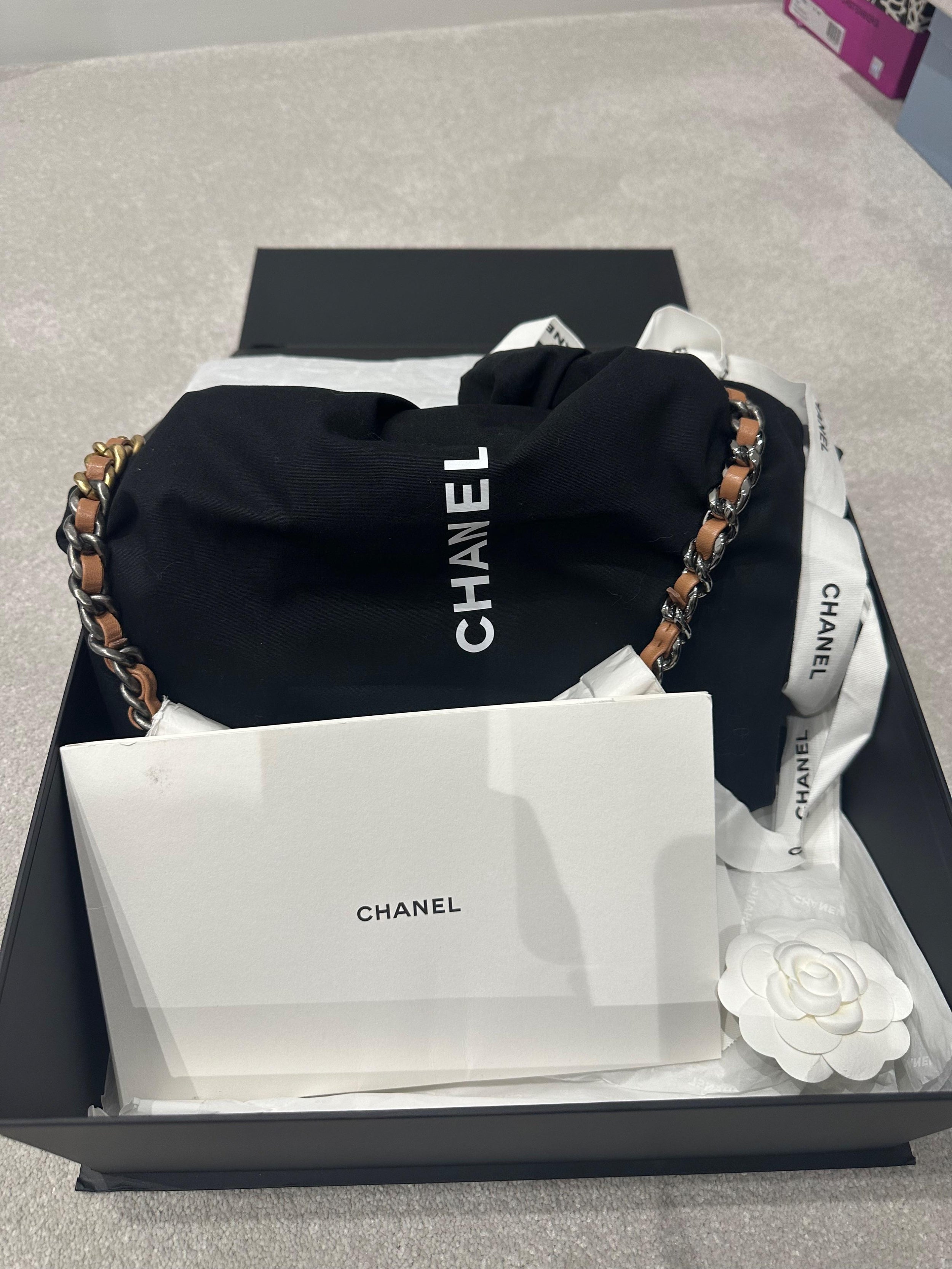Small Caramel Leather 19 Bag