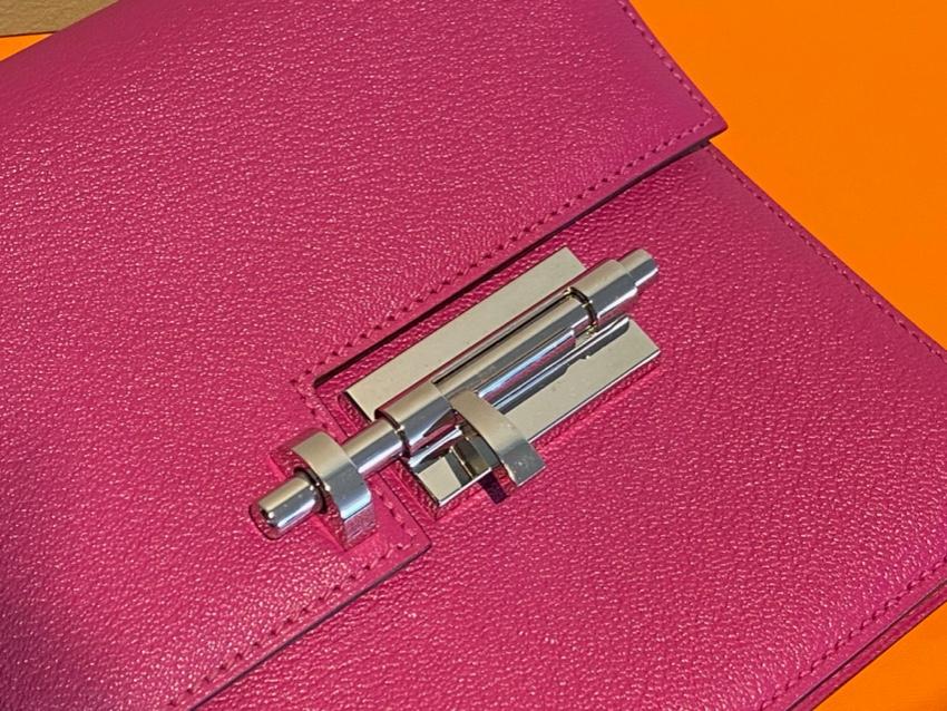 Hermes Magnolia Mysore Goatskin Verrou Clutch PHW