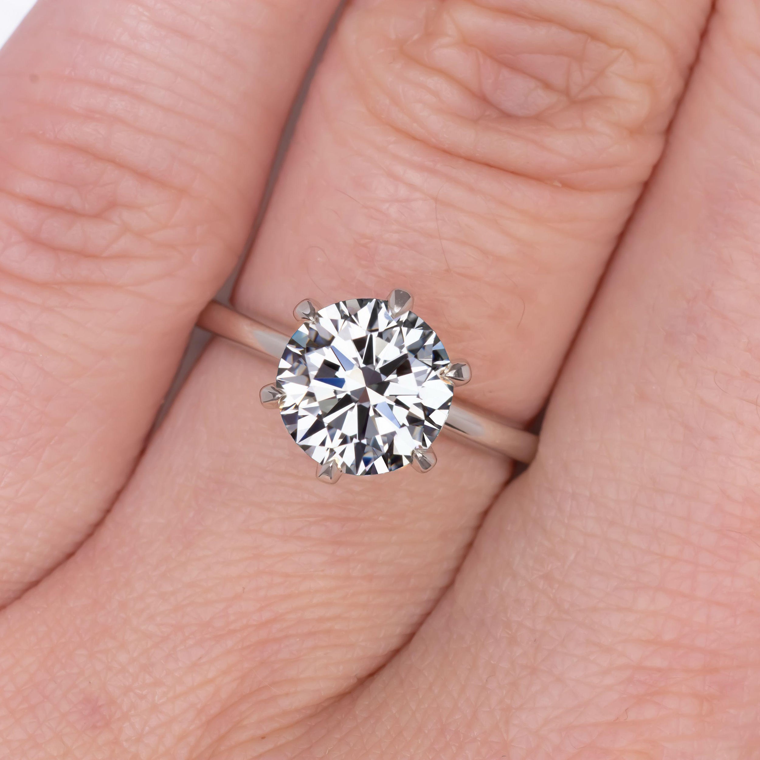 Verde 2ct IGI Certified Lab-grown Solitaire Diamond Ring
