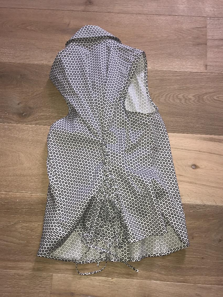 Anne Fontaine Geometric Monochrome Frill Sleeveless Blouse