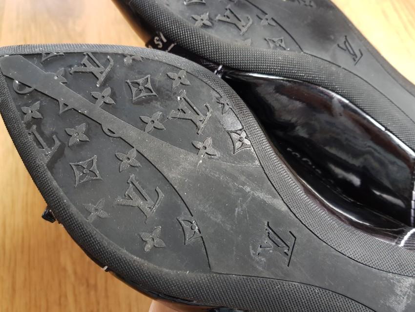 Louis Vuitton Black Logo Strip Pointed Toe Ballerinas