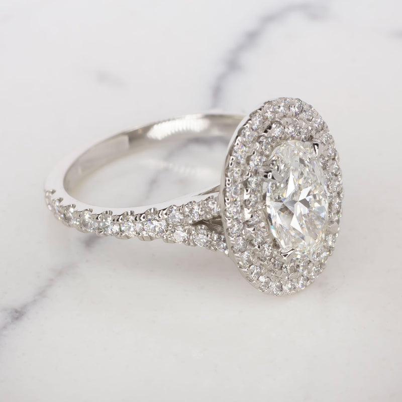 Verde 2ct IGI Certified Lab-grown Oval Cut Diamond Ring