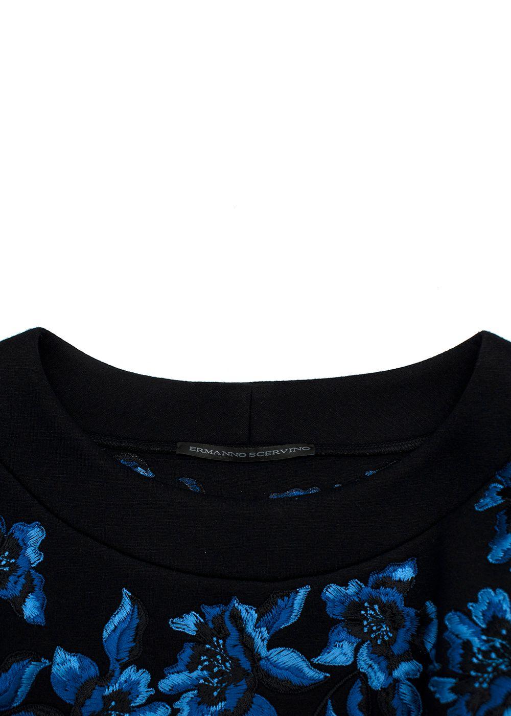 Ermanno Scervino Blue Floral Embroidered Sweatshirt