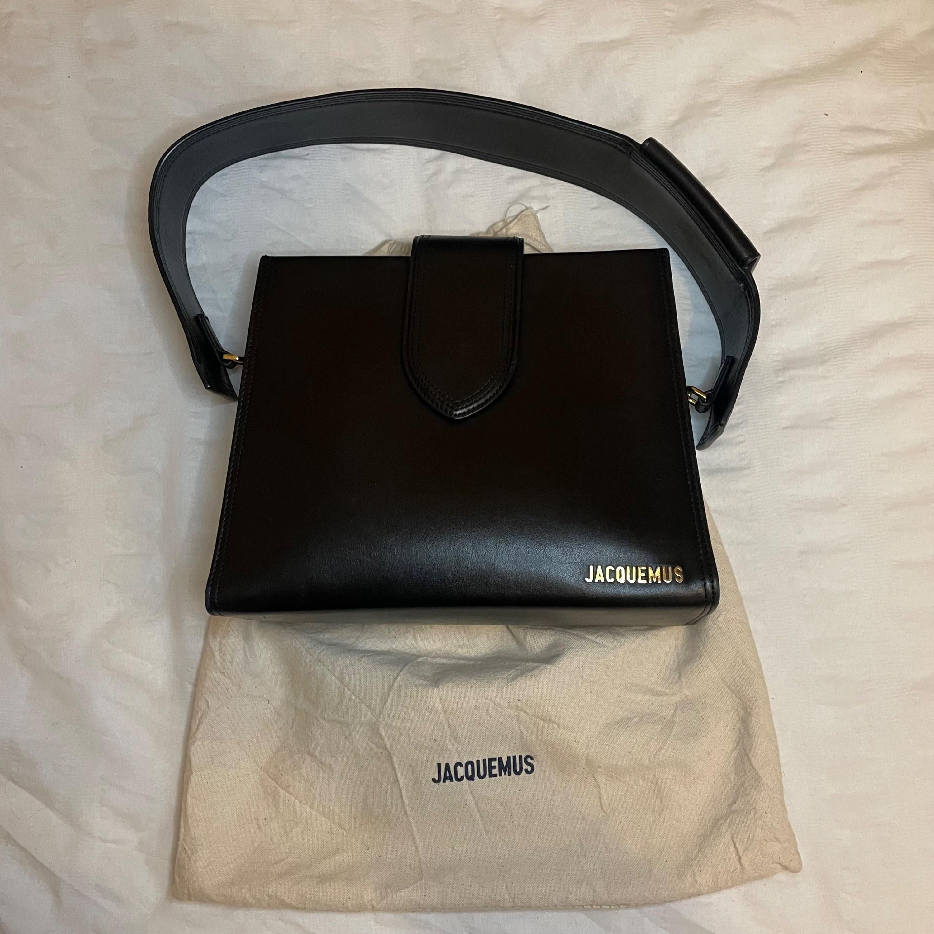 Jacquemus Le Bambino 24 lBlack Leather Shoulder Bag