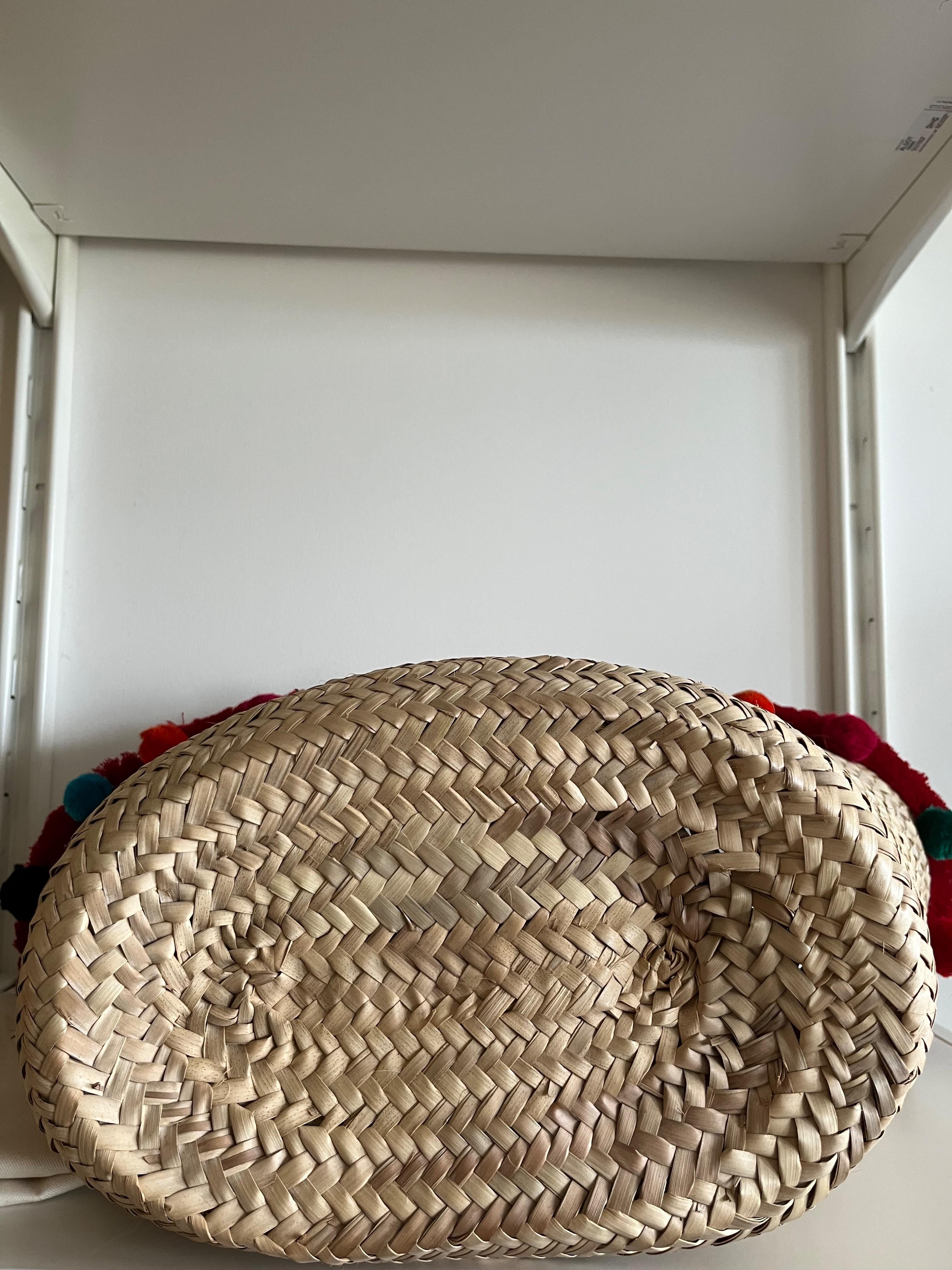 Pom Pom Basket Tote