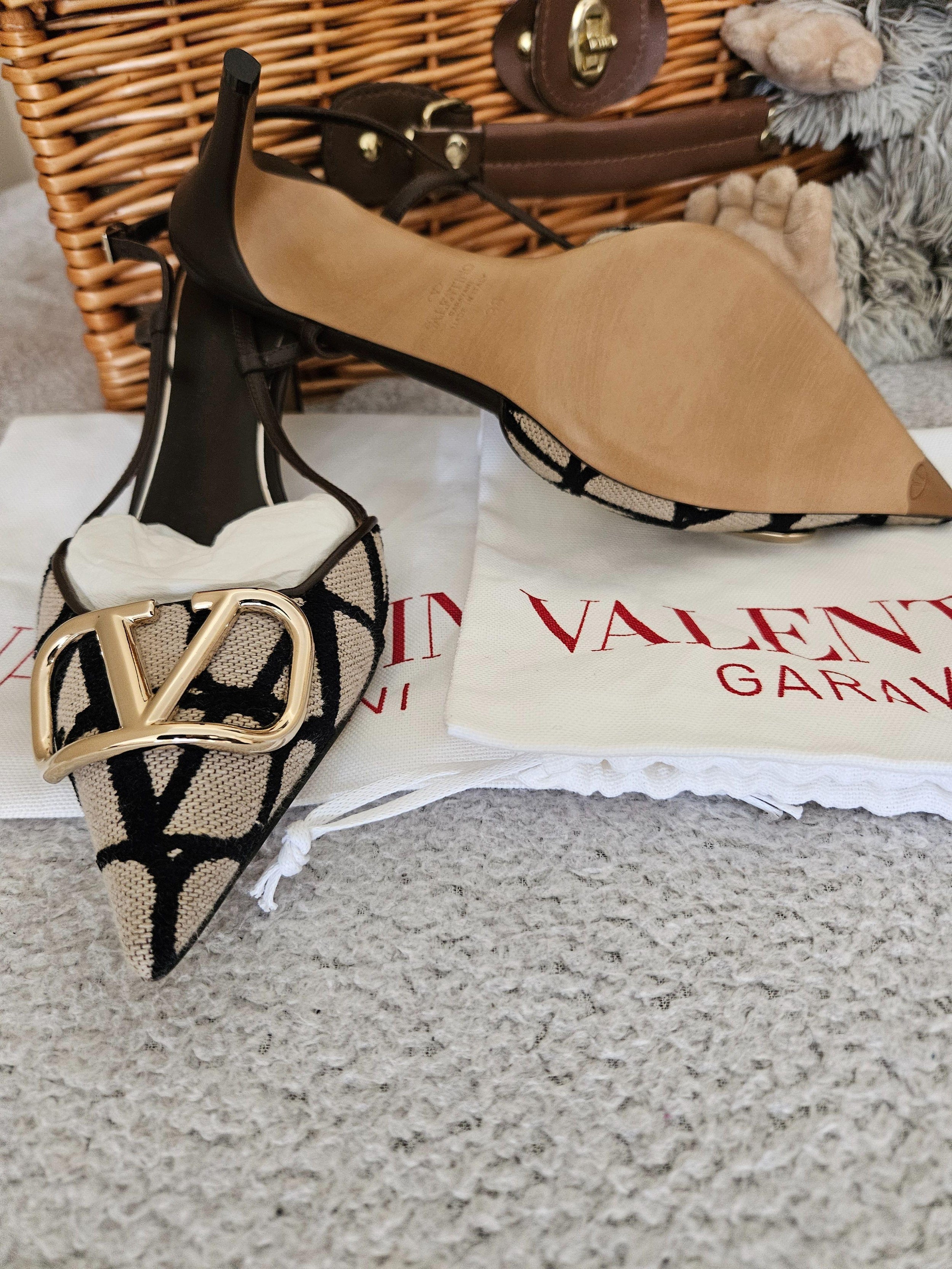Valentino Iconographe Sling Back Pumps