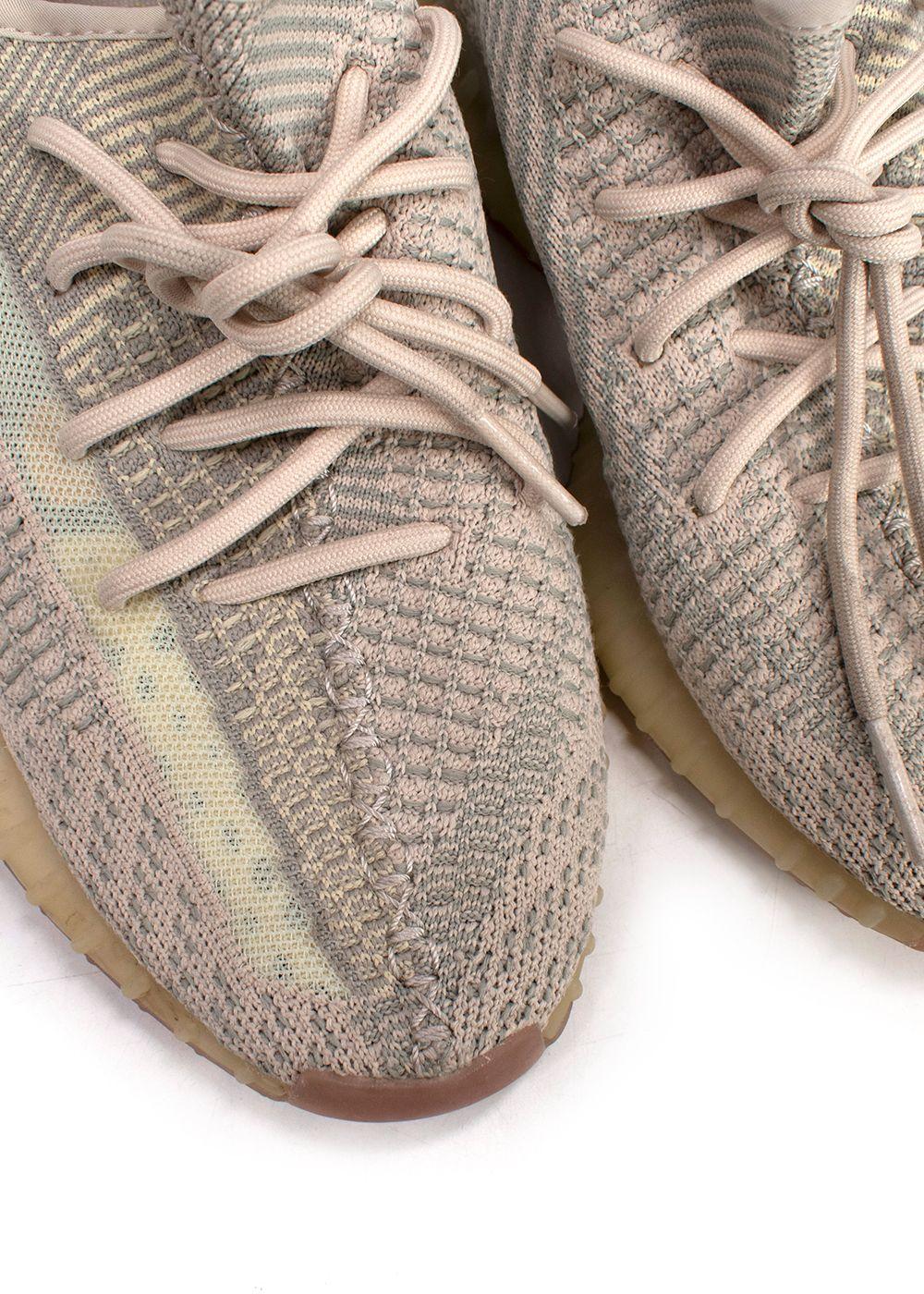 Yeezy Boost 350 V2 Citrin Lace Up Trainers