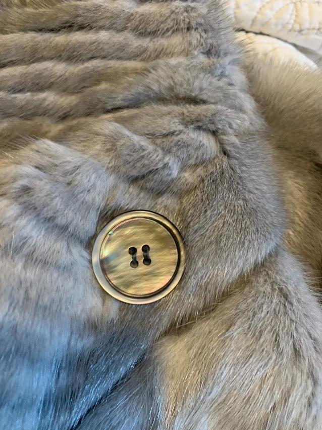 Vtoroy Mekhovoy Hooded Mink Fur Coat