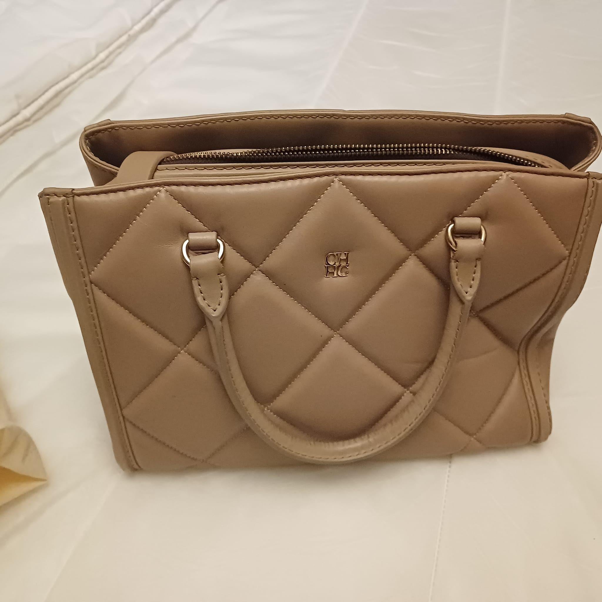 Carolina Herrera Tan Quilted Shoulder Bag