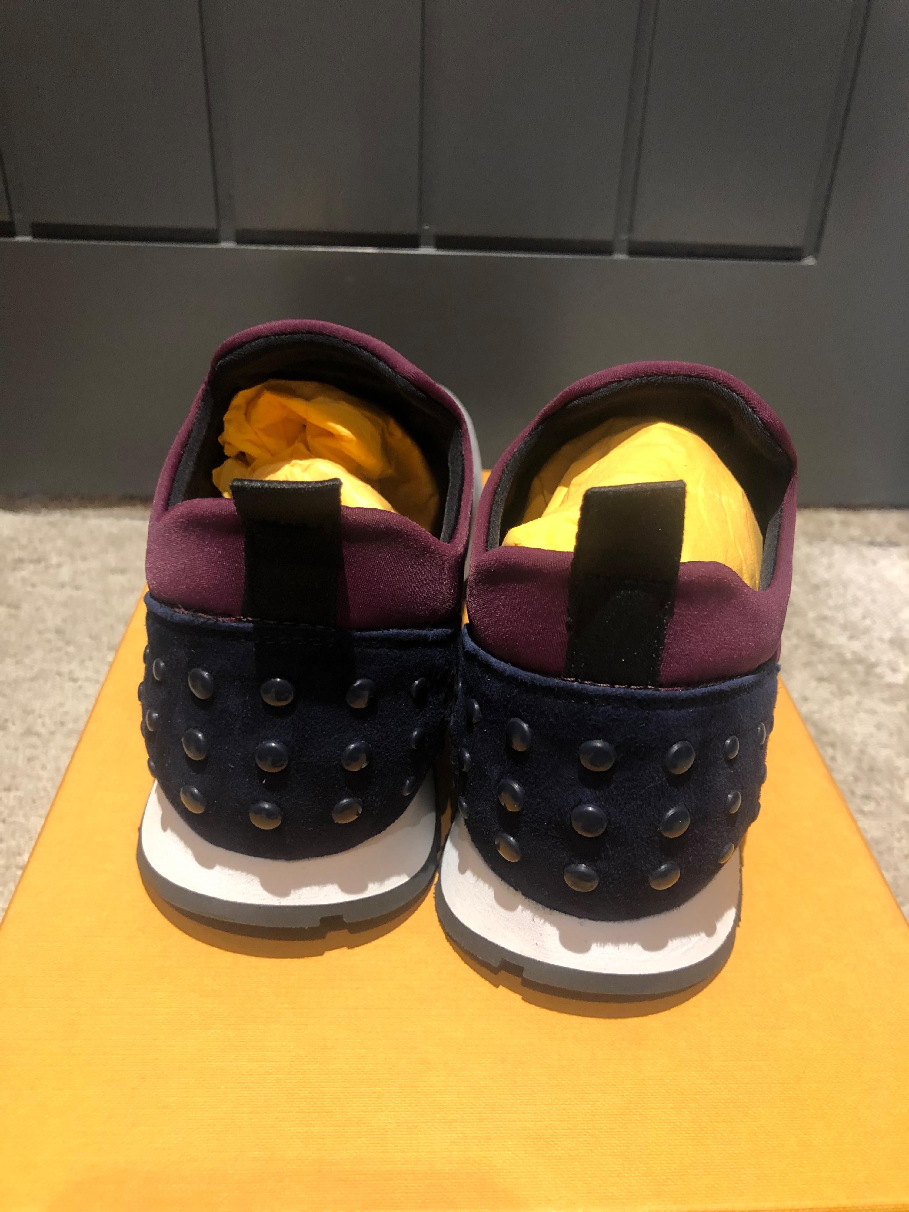 Grey suede & burgundy jersey trainers
